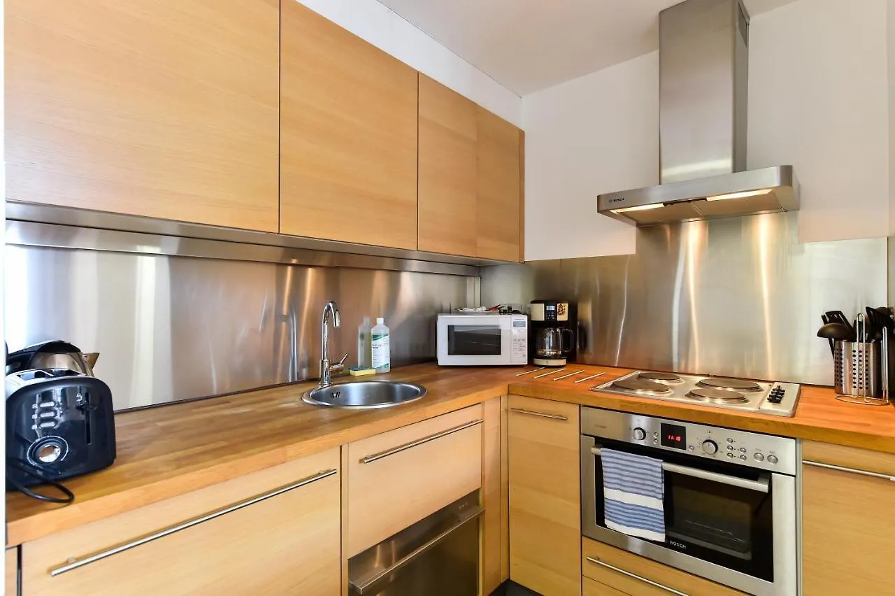 London Bridge City Apartments 0*,  United Kingdom
